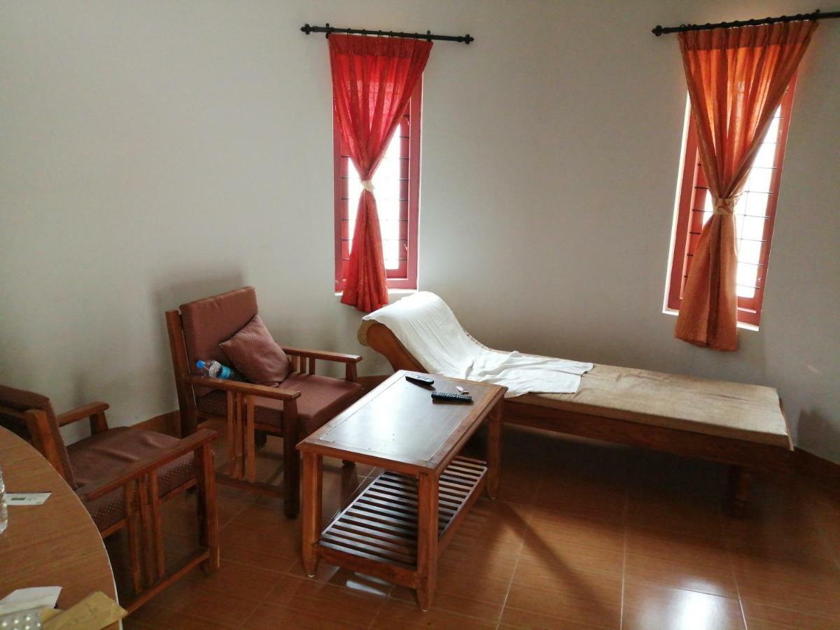 Spice Villas Holiday Udumbanshola Eksteriør bilde